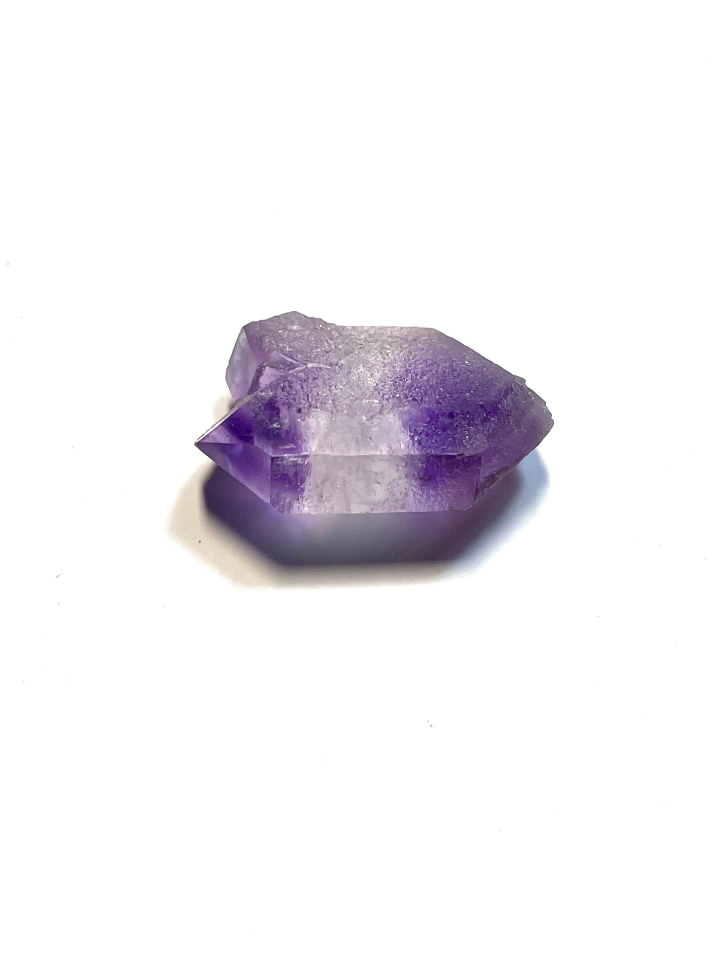 Cristal flottant d’Améthyste, province de Tata, Maroc