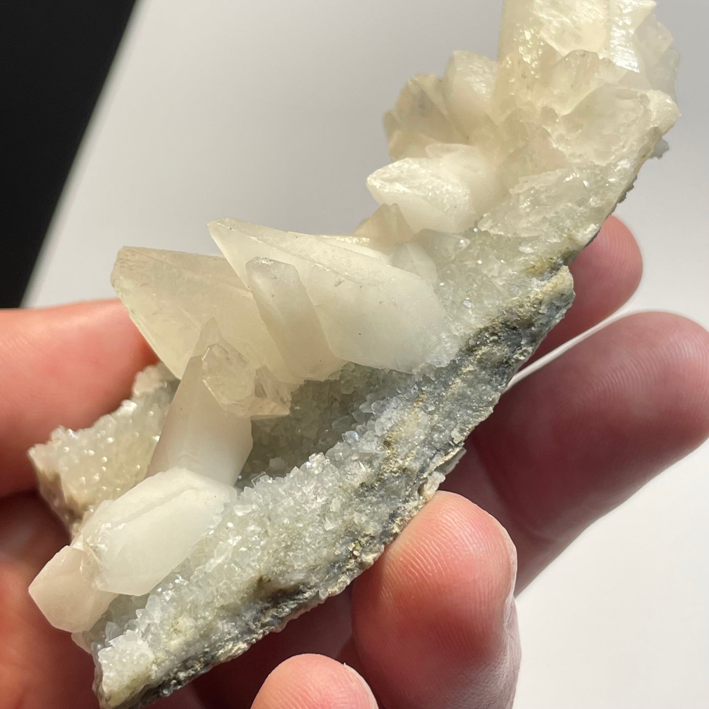 Calcite sur Quartz et Fluorite, Chine