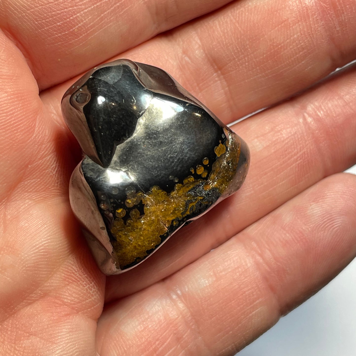 Hématite du Maroc, pierre roulée taille XL