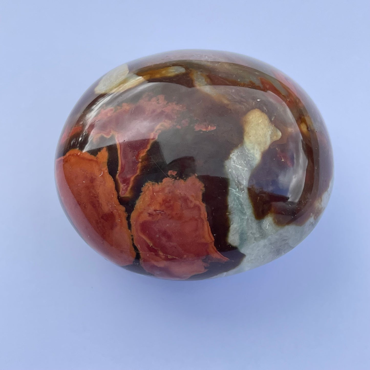 Jaspe Impérial de Madagascar, galet de grande taille