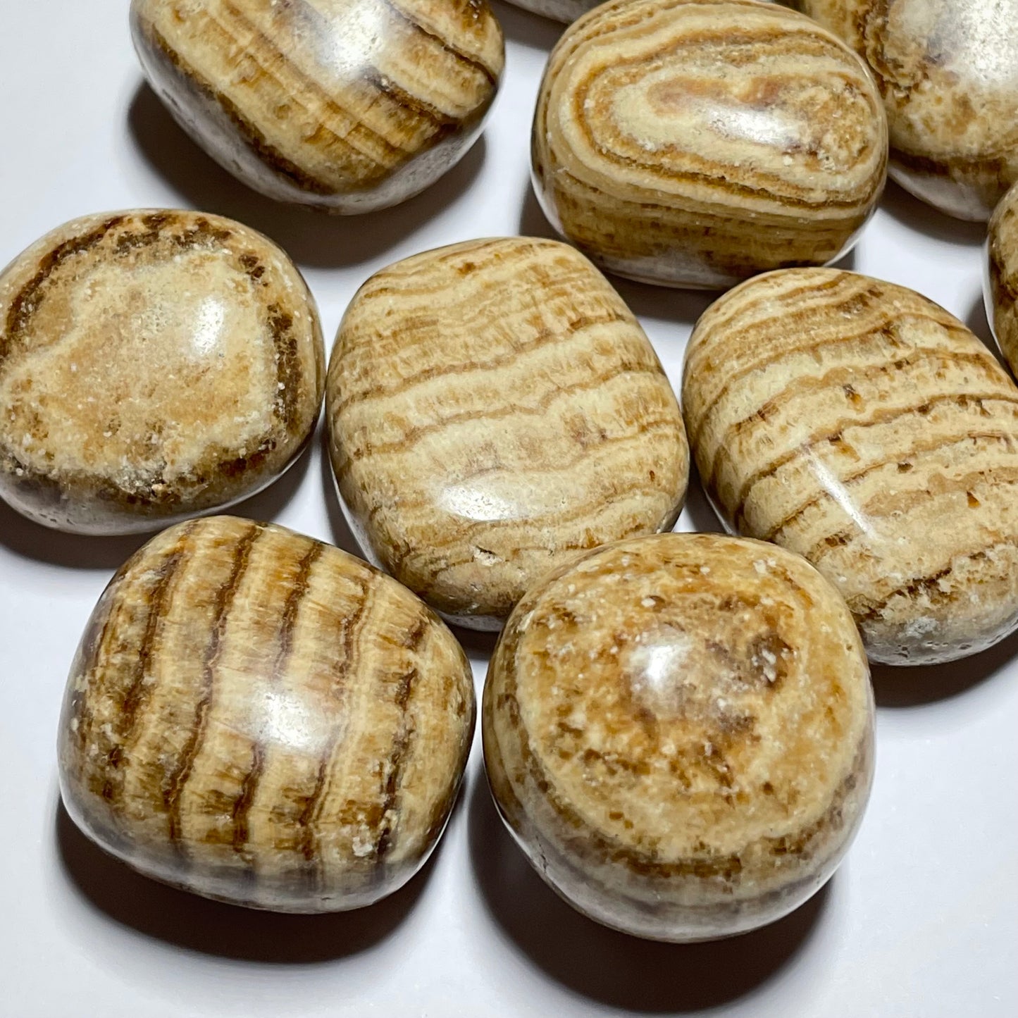 Aragonite zonée