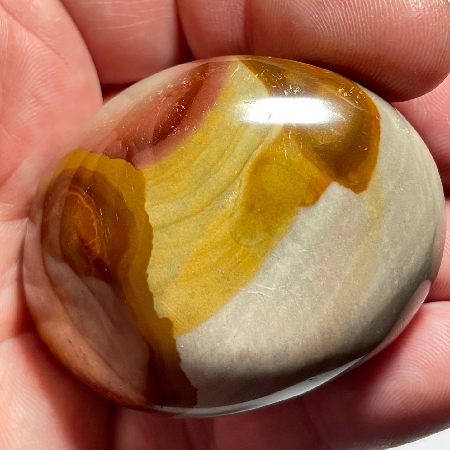 Jaspe Impérial de Madagascar, galet de grande taille