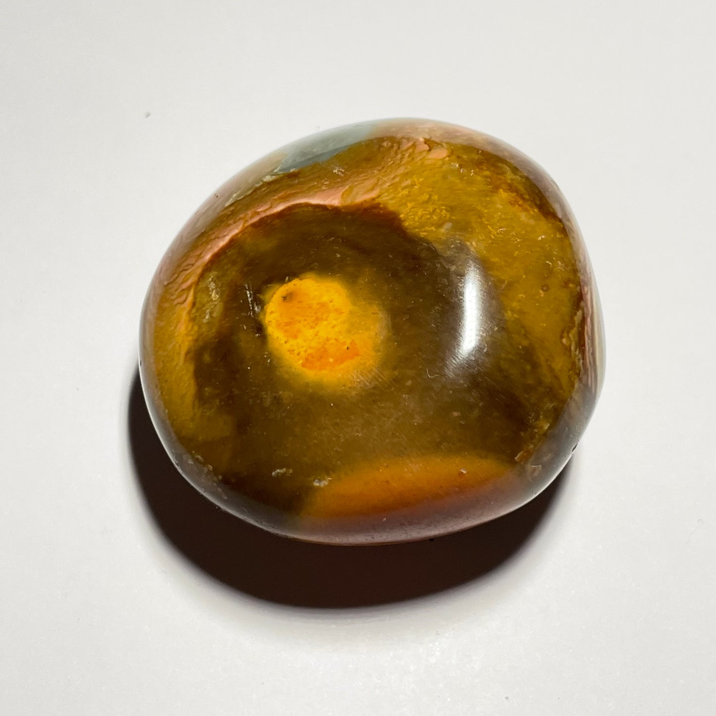 Jaspe Impérial de Madagascar, galet de grande taille