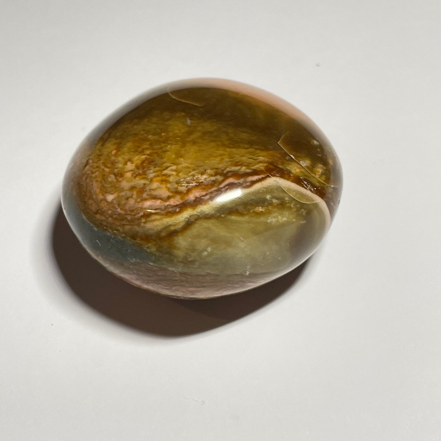 Jaspe Impérial de Madagascar, galet de grande taille