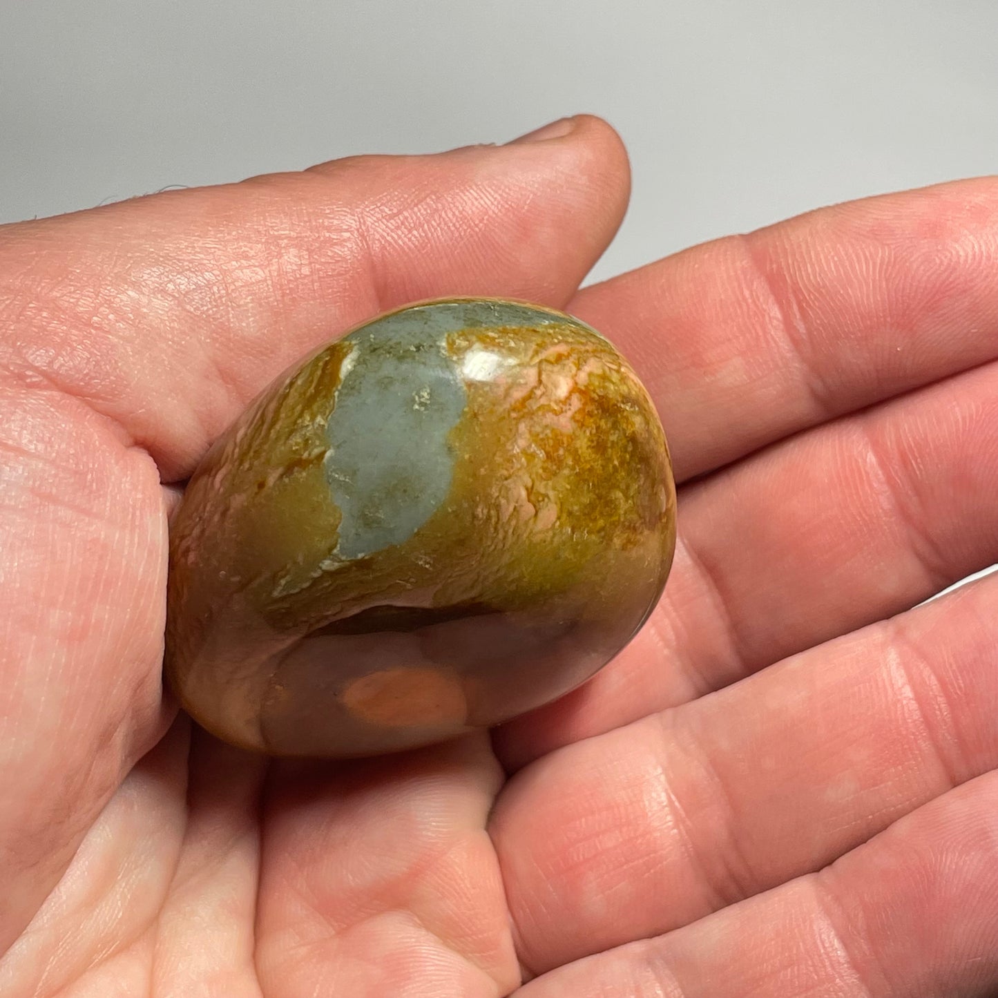 Jaspe Impérial de Madagascar, galet de grande taille