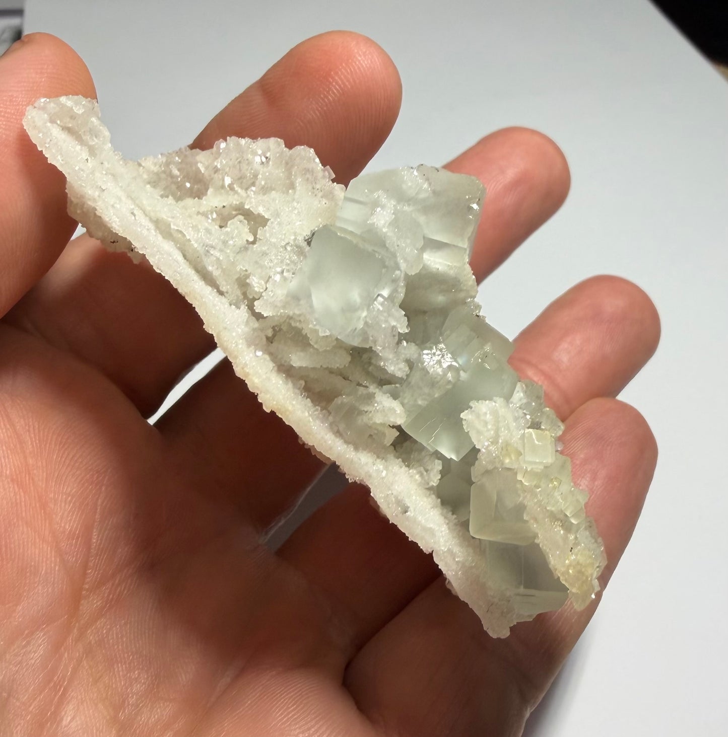 Florite sur Quartz de Chine