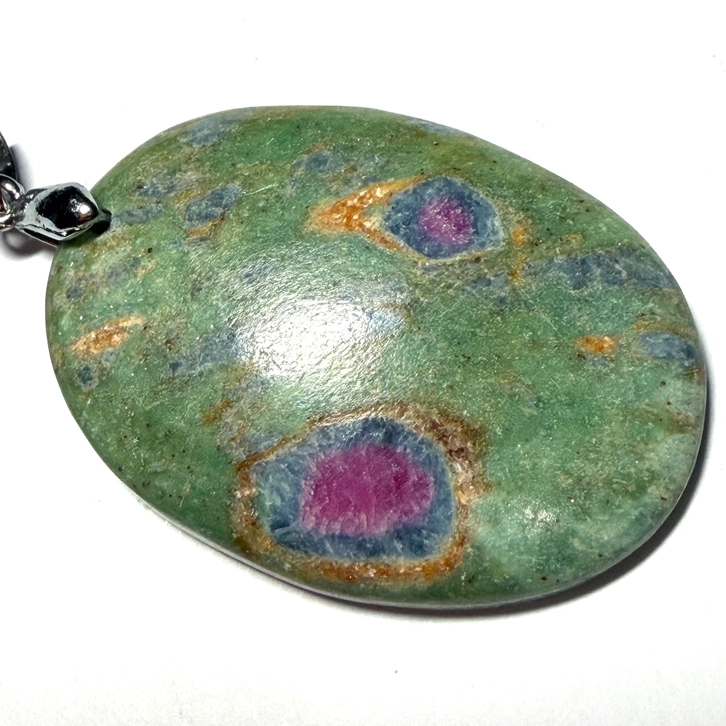 Pendentif cabochon Rubis sur Fushite