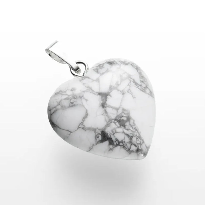 Pendentif Coeur en pierre naturelle, avec cordon