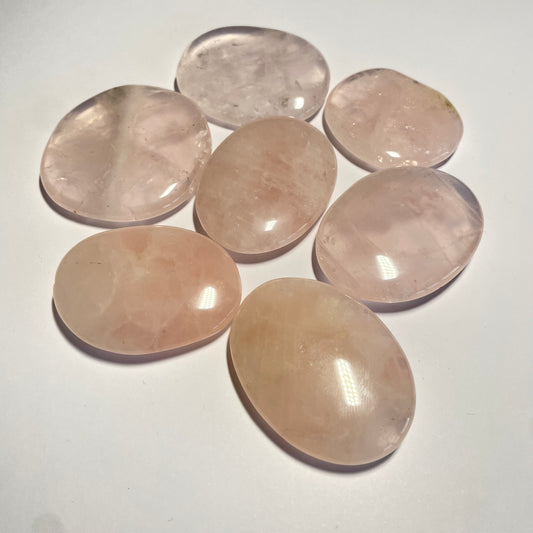 Quartz rose du Brésil, galet plat