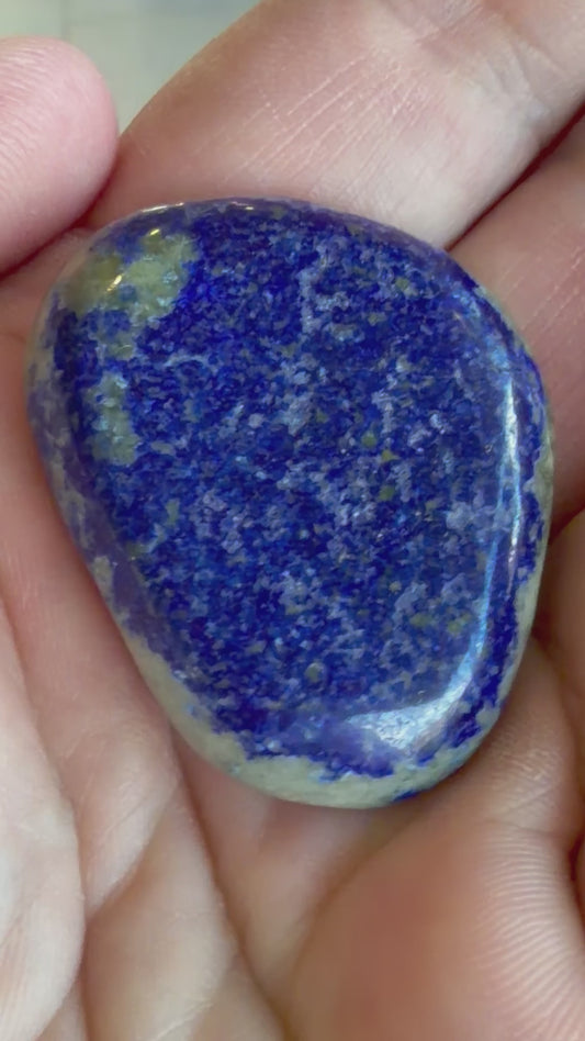Galet plat Lapis-Lazuli d’Afghanistan